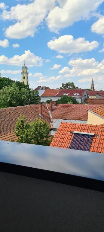 Appartement Charlotte - 2 Bedrooms Oradea