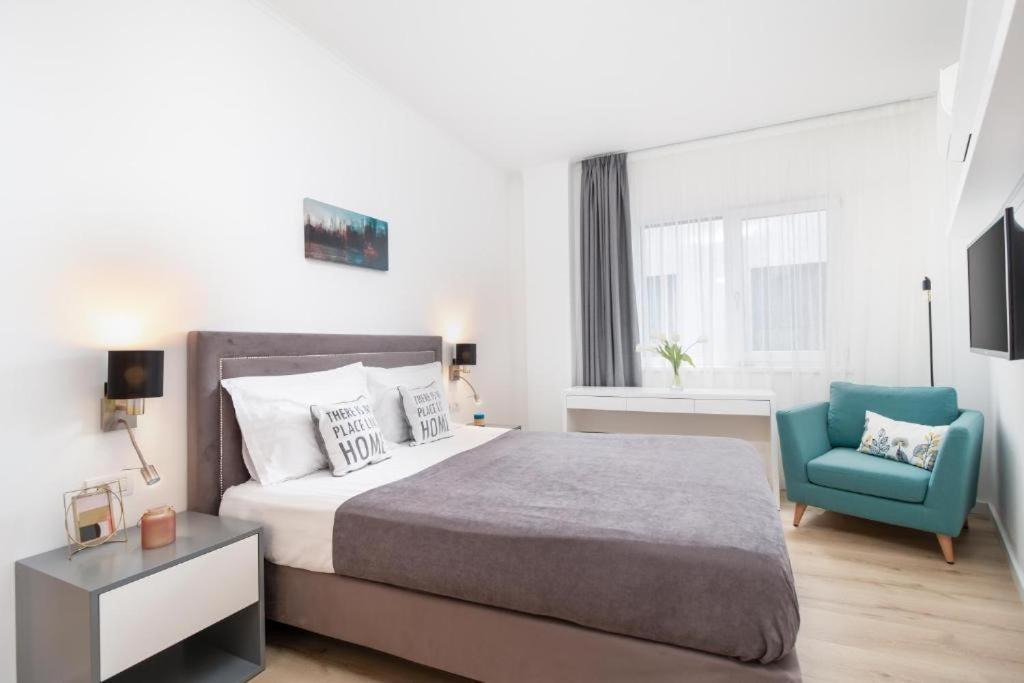 Charlotte - 2 Bedrooms Appartement *