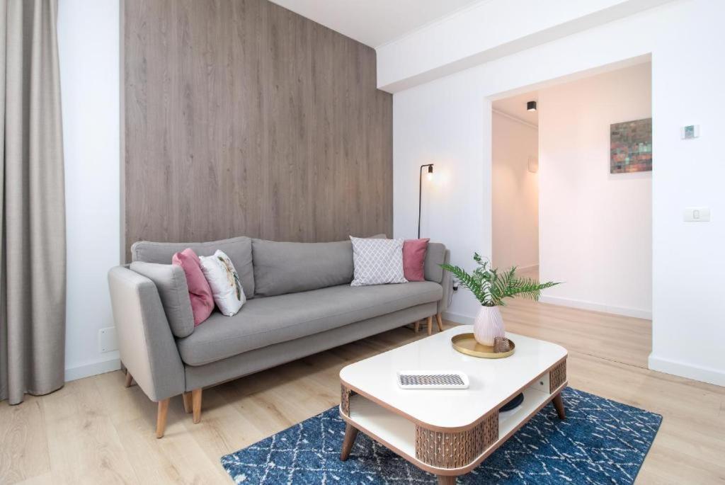 Charlotte - 2 Bedrooms Appartement